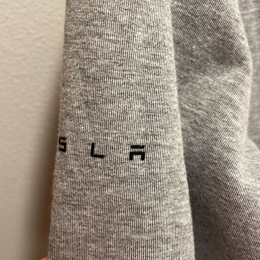 Tesla Woman’s grey zip up sweatshirt - Picture 4 of 15